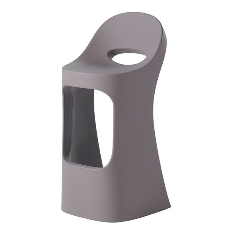 Italo Pertichinin suunnittelema sulavalinjainen Harmaa AMÉLIE SIT UP Baarituoli Argil Grey värillä.