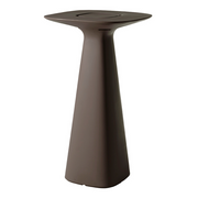 Italo Pertichinin suunnittelema sulavalinjainen AMÉLIE UP Korkea pöytä Chocolate Brown värillä.