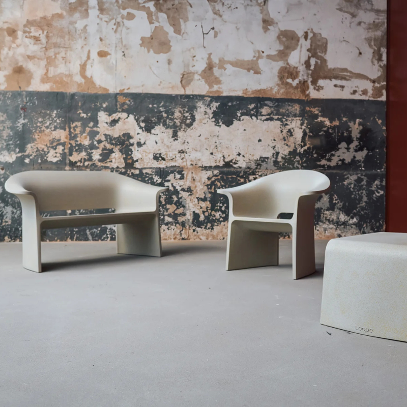 Tomek Rygalikin / Studio Rygalik suunnittelema ajaton ARMSTRONG Nojatuoli. Timeless ARMSTRONG Armchair designed by Tomek Rygalik / Studio Rygalik.
