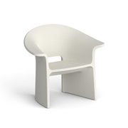 Tomek Rygalikin / Studio Rygalik suunnittelema ajaton ARMSTRONG Nojatuoli Keltainen-beige. Timeless ARMSTRONG Armchair designed by Tomek Rygalik / Studio Rygalik in Yellow-beige.