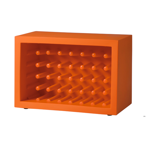 Marcel Wandersin suunnittelema näyttävä BACHUS design viinipulloteline Pumpkin Orange värillä.