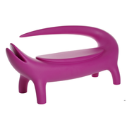 Marcantonion suunnittelema super hauska ja erikoinen BIG KROKO Pinkki Penkki Sweet Fuchsia värillä.