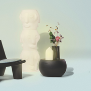 Karim Rashidin suunnittelema sulavalinjainen ovaalin mallinen BLOS Matala pöytä.