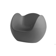 Karim Rashidin suunnittelema hauska pyöreälinjainen BLOS Harmaa Nojatuoli Elephant Grey värisenä.