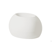 Karim Rashidin suunnittelema käytännöllinen ja tyylikäs BLOS POT Valkoinen Kasviruukku Milky White värillä.