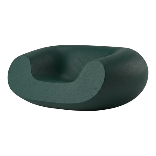 Marcel Wandersin suunnittelema sulavalinjainen CHUBBY Lounge design tuoli Vihreä Pine Green värillä.