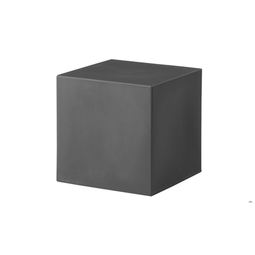 SLIDE® Studion suunnittelema tyylikäs kuutiomainen CUBO Harmaa Jakkara - Pöytä Elephant Grey värillä.