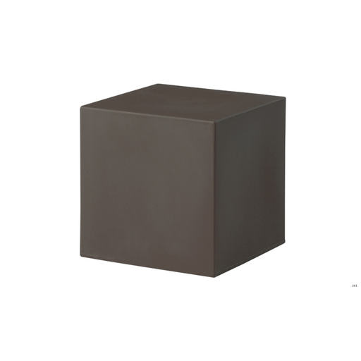 SLIDE® Studion suunnittelema tyylikäs kuutiomainen CUBO Ruskea Jakkara - Pöytä Chocolate Brown värillä.