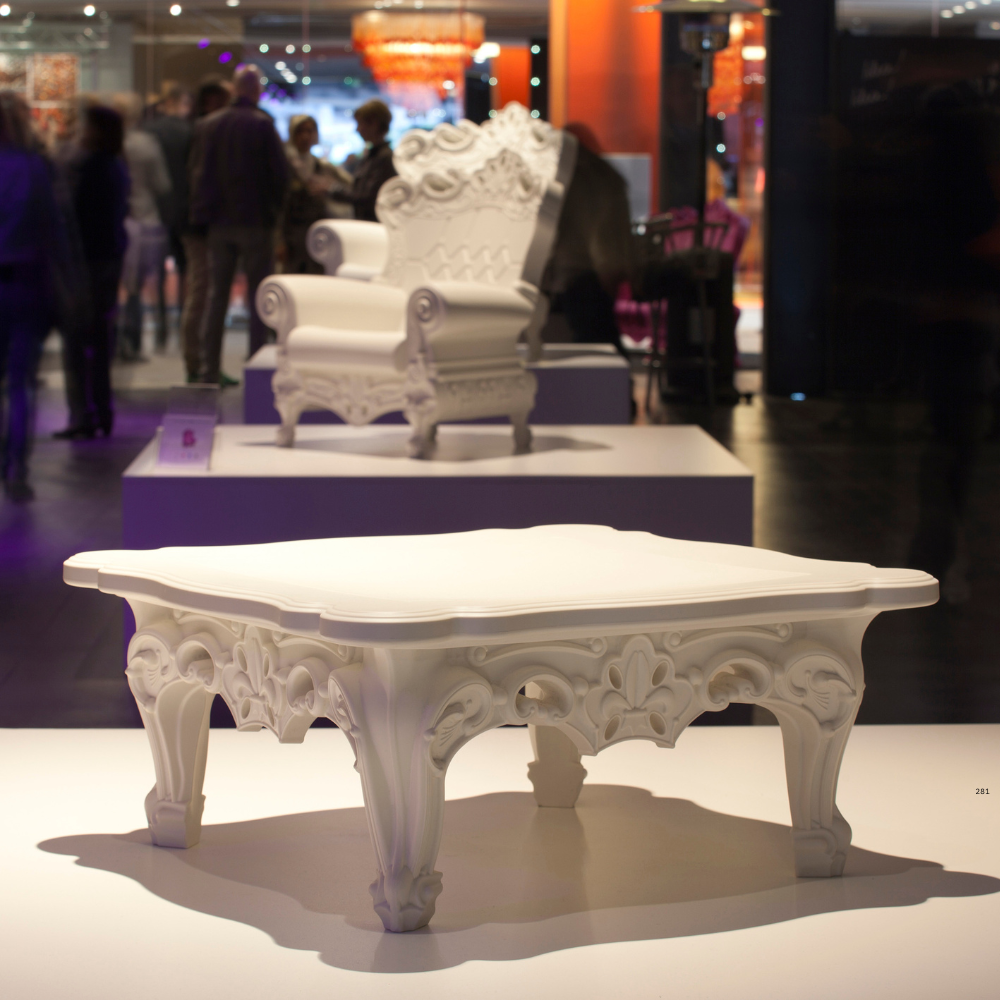 DUKE OF LOVE Coffee table
