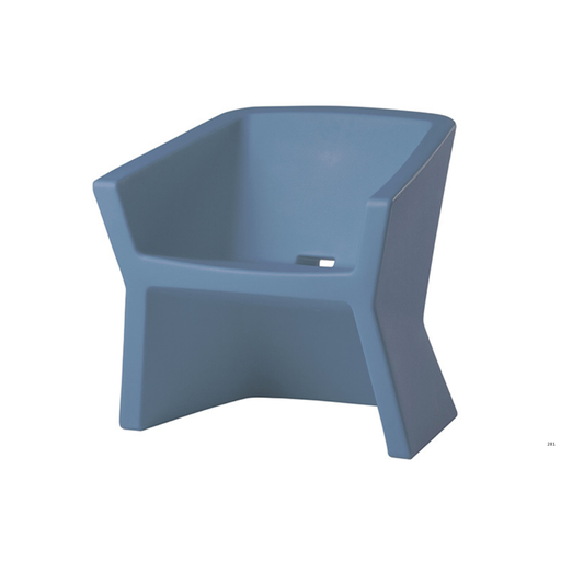 Jorge Najeran suunnittelema kaunis ja futuristinen EXOFA Nojatuoli Powder Blue värisenä.