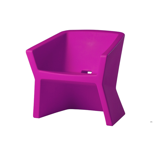 Jorge Najeran suunnittelema kaunis ja futuristinen EXOFA Nojatuoli Sweet Fuchsia värisenä.