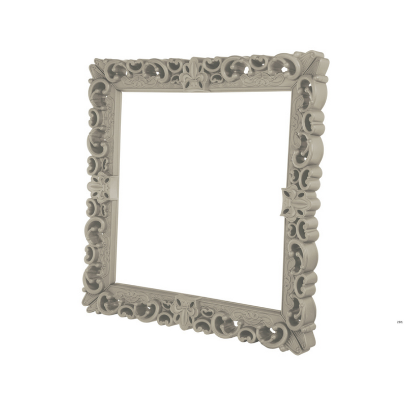 Graziano Moron and Renato Pigattin suunnittelemat kauniit ja näyttävät FRAME OF LOVE design raamit Dove Grey värillä koko L.