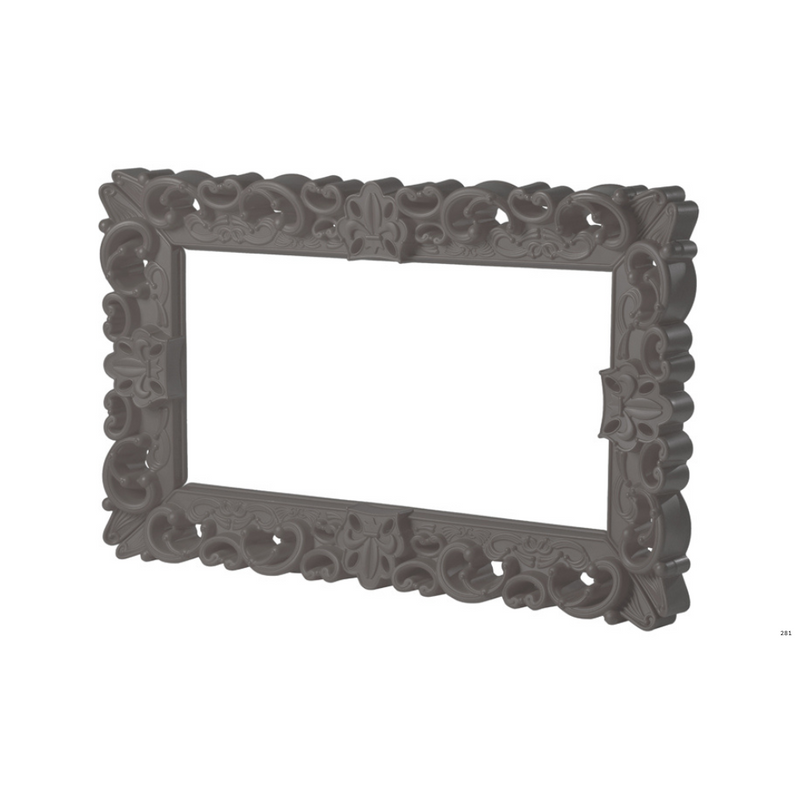 Graziano Moron and Renato Pigattin suunnittelemat kauniit ja näyttävät FRAME OF LOVE design raamit Argil Grey värillä M koko.