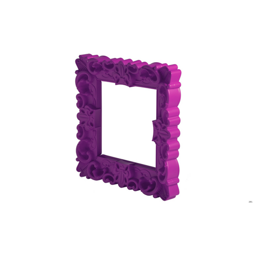 Graziano Moron and Renato Pigattin suunnittelemat kauniit ja näyttävät FRAME OF LOVE design raamit Sweet Fuchsia värillä.