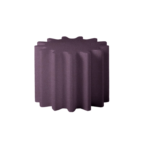 Anastasia Ivanyukin suunnittelema industrial henkinen GEAR Jakkara - Pöytä Violet Iris Violet värillä.