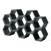 Taeke Halman suunnittelema sulavalinjainen HEXA design hyllykkö Elephant Grey värillä.