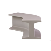 Sebastian Bergnen suunnittelema sulavalinjainen IRON design penkki Dove Grey värillä.