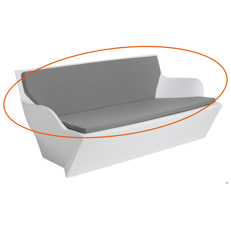 Akryylikankainen ja polyuretaani täytteinen istuinpehmuste KAMI YON Sohvaan.