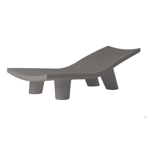 Paola Navonen suunnittelema hauska ja tyylikäs LOW LITA LOUNGE design aurinkotuoli Argil Grey värillä.