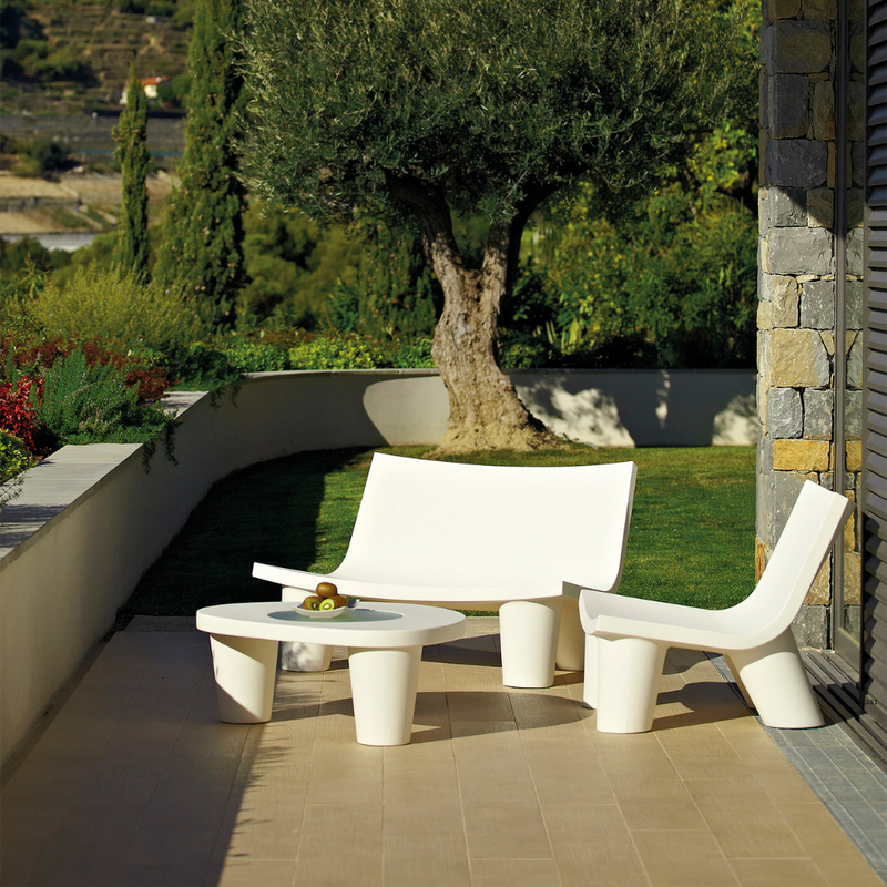 Paola Navonen suunnittelema hauska ja ultra-tyylikäs LOW LITA design tuoli.