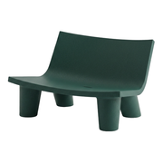 Paola Navonen suunnittelema hauska ja ultra-tyylikäs LOW LITA LOVE design sohva Vihreä Pine Green värillä.
