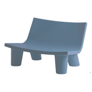 Paola Navonen suunnittelema hauska ja ultra-tyylikäs LOW LITA LOVE design sohva Powder Blue värillä.