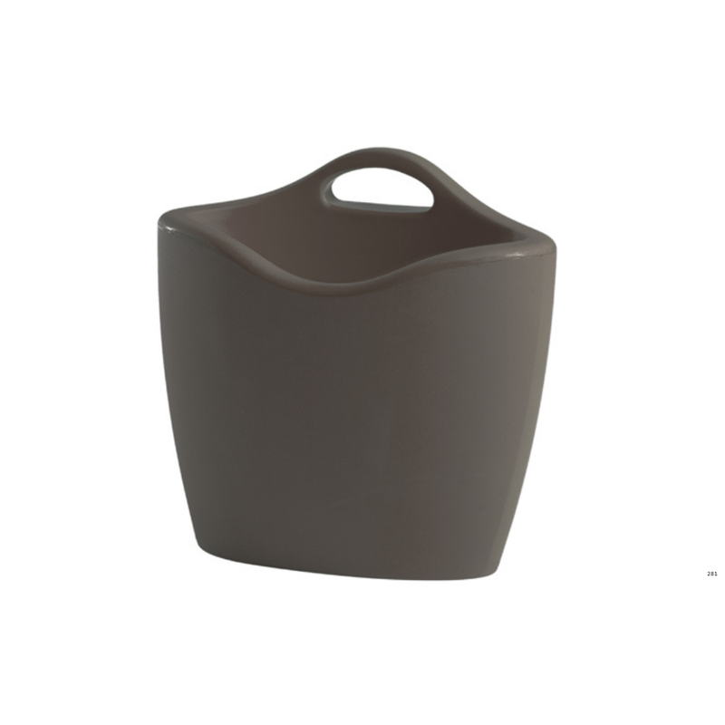 Eli Jacobsonin suunnittelema tyylikäs MAG lehtiteline Chocolate Brown värisenä.