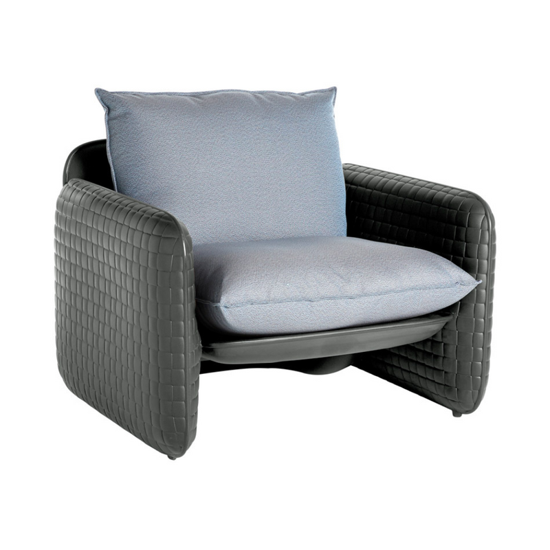 Lorenza Bozzolin suunnittelema sulavalinjainen Harmaa MARA Lounge design tuoli Elephant Grey värillä.