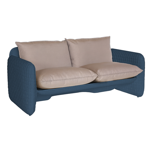Lorenza Bozzolin suunnittelema sulavalinjainen MARA design sohva Sininen Deep Blue värillä.