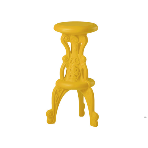 Moro & Pigattin suunnittelema hulvaton koristeellinen MISTER OF LOVE Keltainen Korkea Baarituoli Saffron Yellow värillä.