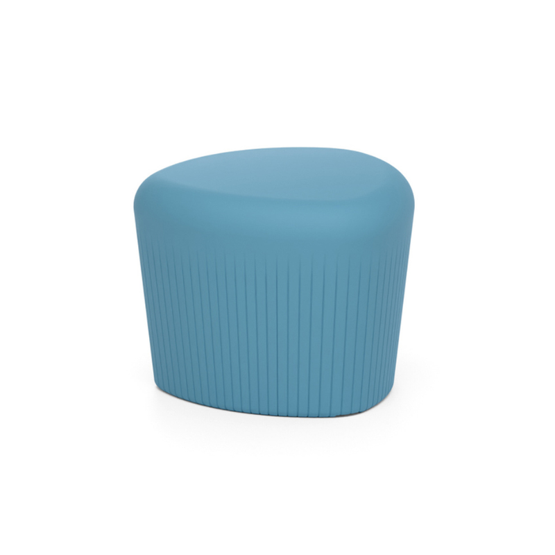 LOOPE® Studion suunnittelema näyttävä OUTi Jakkara Pastel sininen RAL 5024. The impressive OUTi Stool designed by LOOP® Studio in Pastel blue RAL 5024.