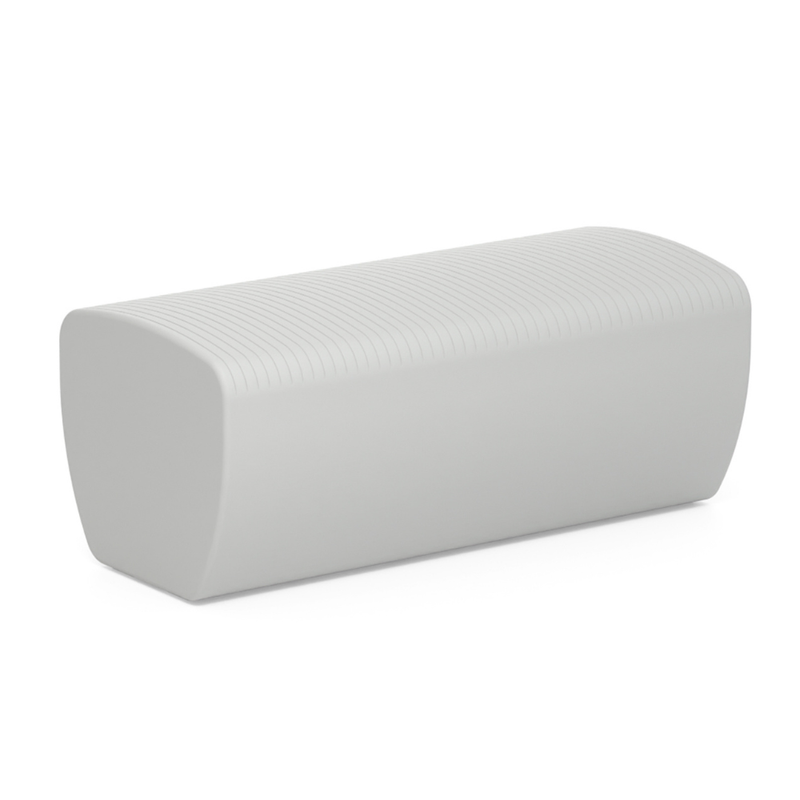 LOOPE® Studion suunnittelema näyttävä OUTi Suora penkki Telegrey 4 harmaa RAL 7047. The impressive OUTi Straight bench designed by LOOP® Studio in Telegrey 4 RAL 7047.