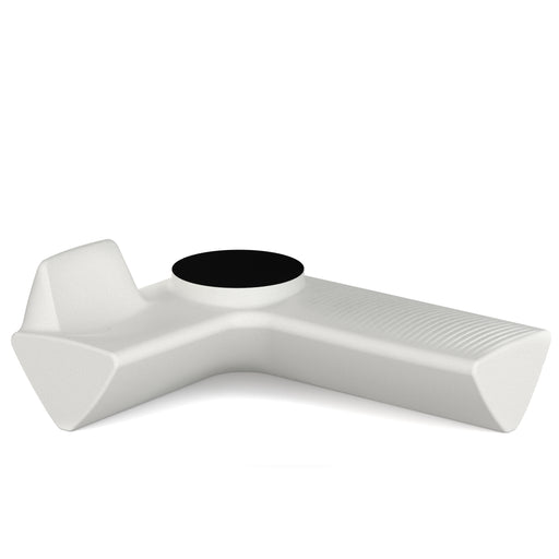 Tomek Rygalikin / Studio Rygalik suunnittelema näyttävä Harmaa-beige OneL Penkki mustalla Kulmapöydällä. Spectacular Grey-beige OneL Bench with black Corner table designed by Tomek Rygalik / Studio Rygalik.