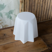 Gianni Arnaudon suunnittelema hauska Italialaisen Pandoro kakun mallinen PANDORO Jakkara.