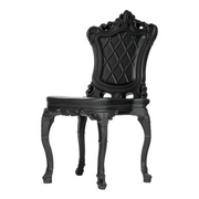 Moro & Pigattin suunnittelema sulavalinjainen ja siro PRINCESS OF LOVE Musta Tuoli Black värillä.