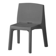 Jorge Nàjeran suunnittelema sulavalinjainen Q4 design tuoli Q4 Tuoli Elephant Grey värillä.