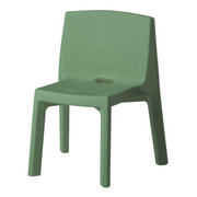 Jorge Nàjeran suunnittelema sulavalinjainen Q4 design tuoli Q4 Tuoli Malva Green värillä.