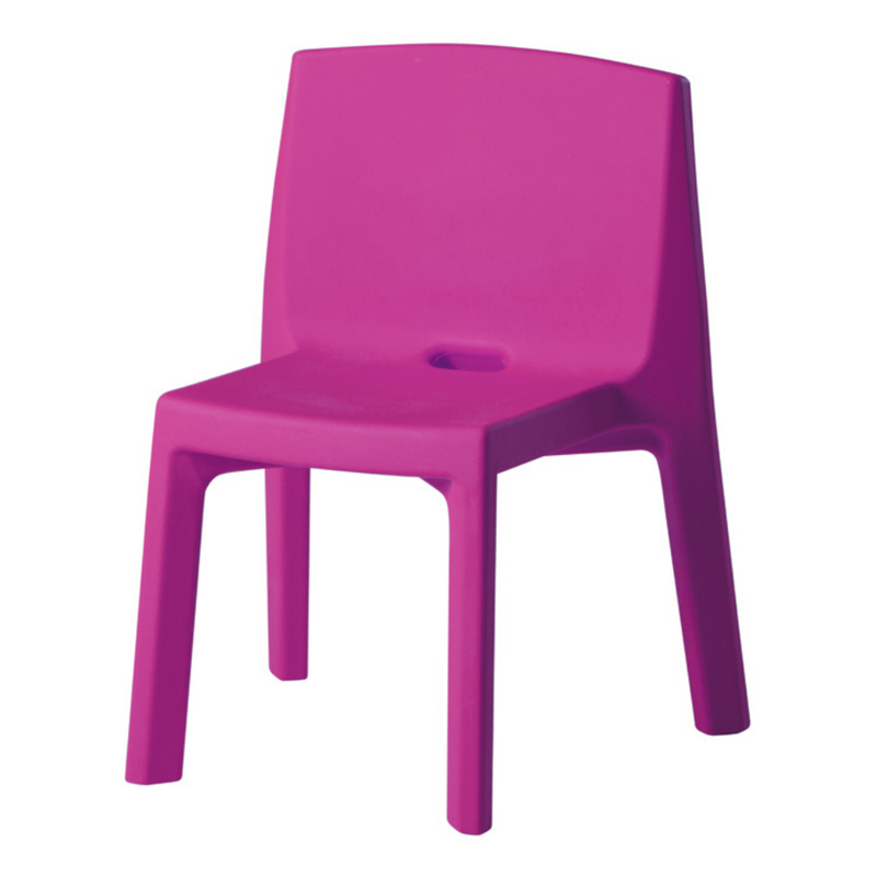 Jorge Nàjeran suunnittelema sulavalinjainen Q4 design tuoli Q4 Tuoli Sweet Fuchsia värillä.