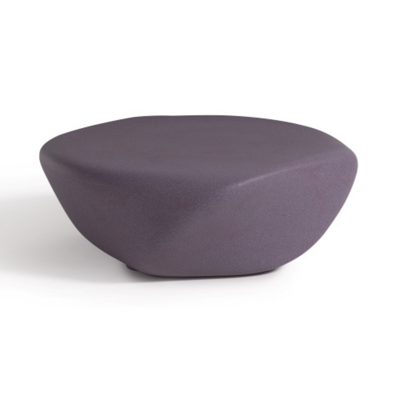 ecoBirdyn suunnittelema sulavalinjainen REBORN D.80 design pöytä Iris Violet värillä.