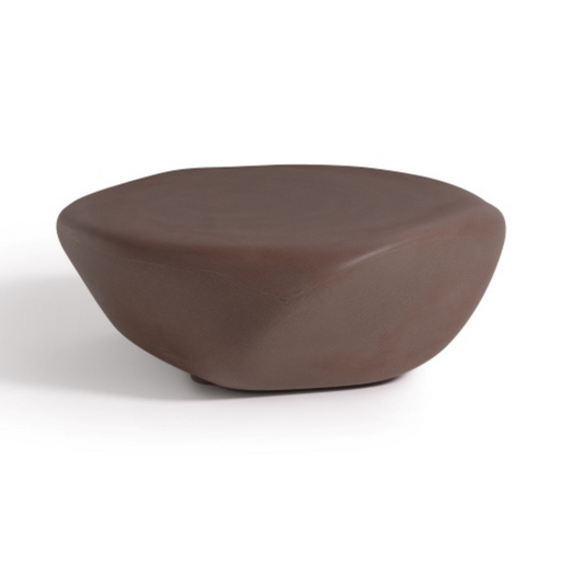 ecoBirdyn suunnittelema sulavalinjainen REBORN D.80 design pöytä Moka Brown värillä.