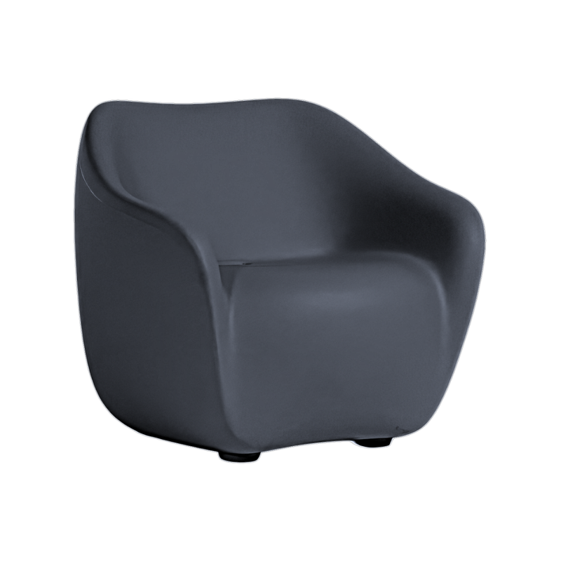 ecoBirdyn suunnittelema sulavalinjainen REBORN design tuoli Harmaa Elephant Grey värillä.