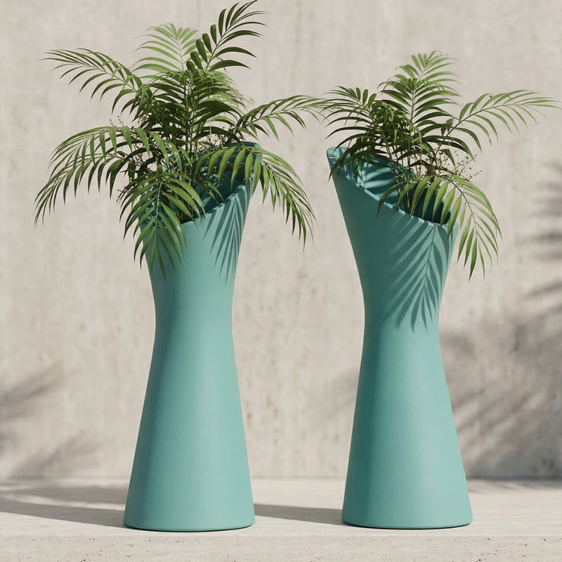 Karim Rashidin suunnittelema kaunis RISE Kasviruukku. Beautiful RISE Planter designed by Karim Rashid.
