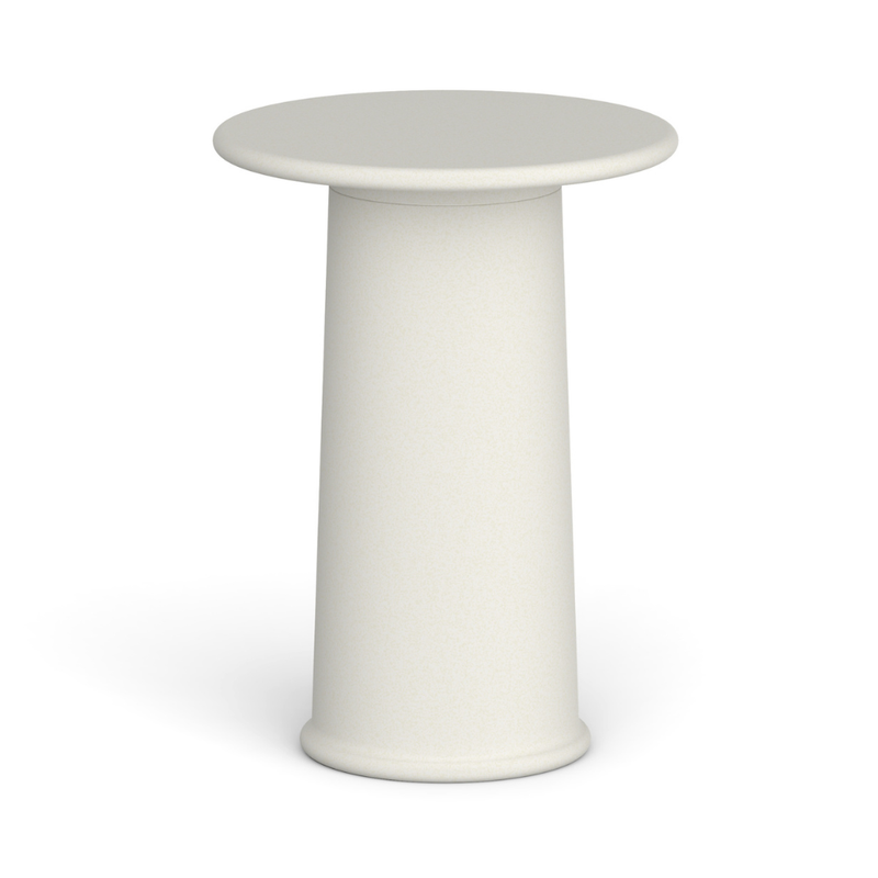Tomek Rygalikin / Studio Rygalik suunnittelema ajaton ROUNDER Korkea pöytä Keltainen-beige. Timeless ROUNDER High table designed by Tomek Rygalik / Studio Rygalik in Yellow-beige.