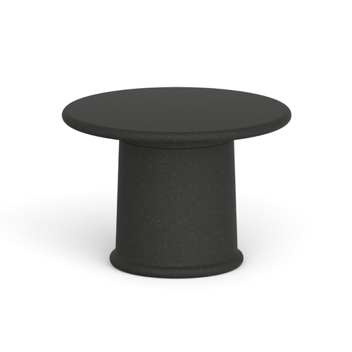 Tomek Rygalikin / Studio Rygalik suunnittelema ajaton ROUNDER Matala Pöytä Lime-harmaa-musta. Timeless ROUNDER Low table designed by Tomek Rygalik / Studio Rygalik in Lime-grey-black.