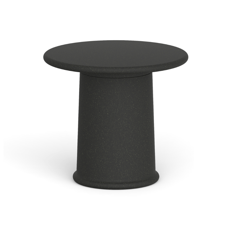 Tomek Rygalikin / Studio Rygalik suunnittelema ajaton ROUNDER Pöytä Lime-harmaa-musta. Timeless ROUNDER Table designed by Tomek Rygalik / Studio Rygalik in Lime-grey-black.