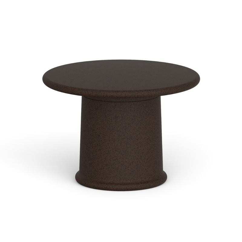 Tomek Rygalikin / Studio Rygalik suunnittelema ajaton ROUNDER Matala Pöytä Musta-ruskea. Timeless ROUNDER Low table designed by Tomek Rygalik / Studio Rygalik in Black-brown.