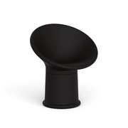 Tomek Rygalikin / Studio Rygalik suunnittelema ajaton ROUNDER Nojatuoli Ruskea-musta. Timeless ROUNDER Armchair designed by Tomek Rygalik / Studio Rygalik in Brown-black.