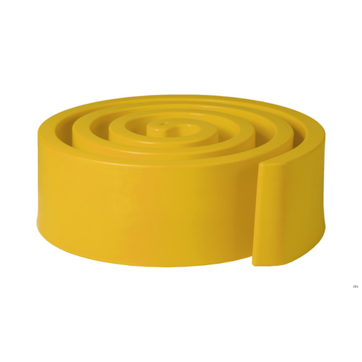 Giò Colonna Romanon suunnittelema hauska ja näyttävä spiraalin muotoinen SUMMERTIME Keltainen Penkki Saffron Yellow värillä.