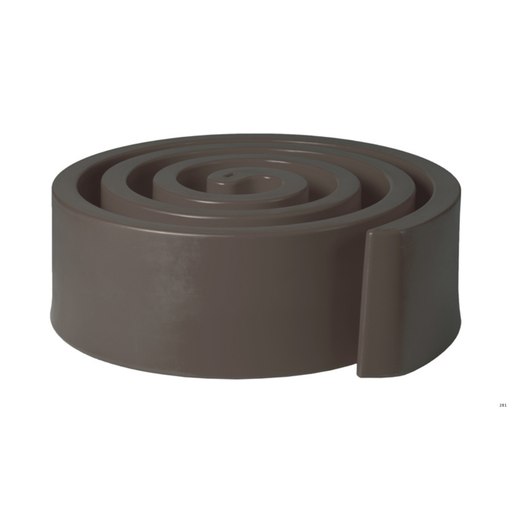 Giò Colonna Romanon suunnittelema hauska ja näyttävä spiraalin muotoinen SUMMERTIME Ruskea Penkki Chocolate Brown värillä.