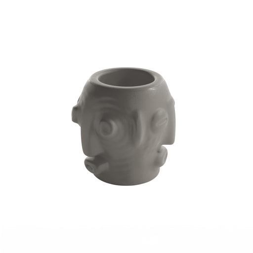 Marcantonion suunnittelema Afrikka-sarjan käytännöllinen ja tyylikäs THREEBÙ POT Harmaa Kasviruukku Dove Grey värillä.